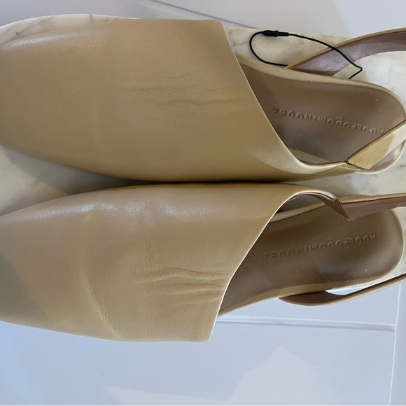 ADOLFO Dominguez Elegant Cream Slingback Women Shoes - Picture 5 of 8